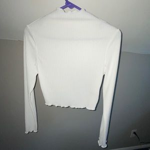 white turtleneck long sleeve shirt
